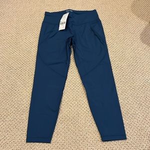 Sweaty Betty 7/8 workout legging beetle blue color